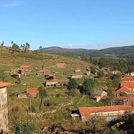 Ferienhaus Casa Da Rosa Porreiras Paredes de Coura