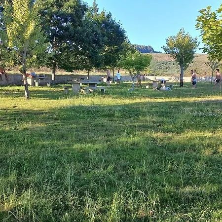 Ferienhaus Casa Da Rosa Porreiras Paredes de Coura