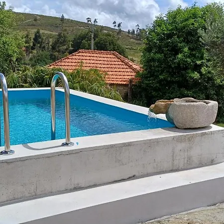 Casa Da Rosa Porreiras Ferienhaus *