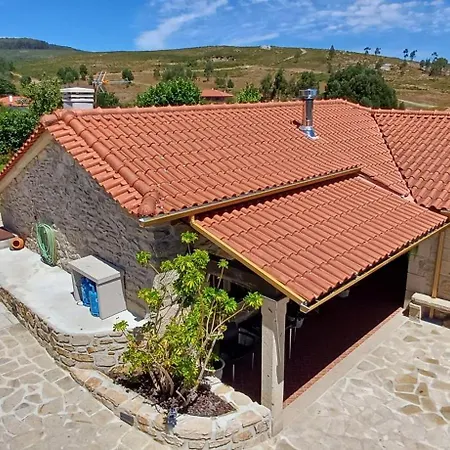 Dom wakacyjny Casa Da Rosa Porreiras *