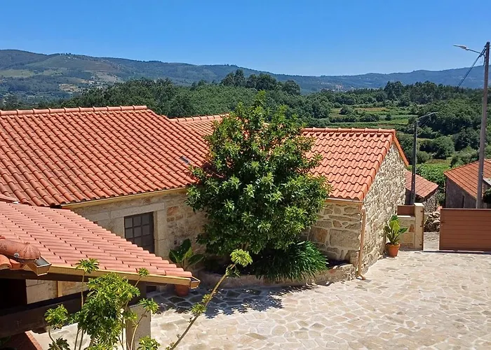 Casa Da Rosa Porreiras * باريديس دي كورا